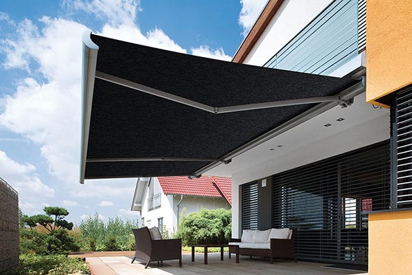 Terasse mit Markise - HS Fenster Haustüren Sonnenschutzsysteme Puchheim